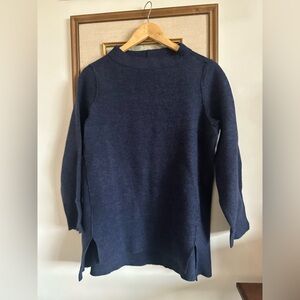 Eileen Fisher 100% Merino Wool Navy Blue Top sz S